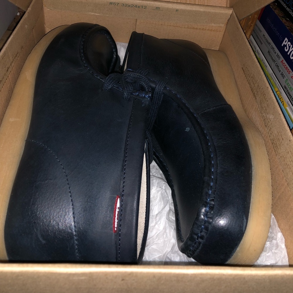 Clarks Stinson hi navy leather marine 9.5